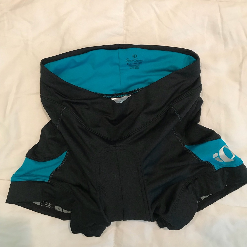 Women’s Pearl Izumi Cycling Shorts